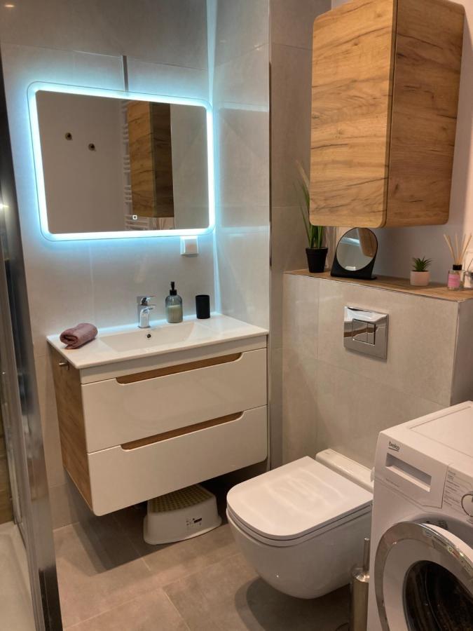 Nowy Apartament Świnoujście Buitenkant foto